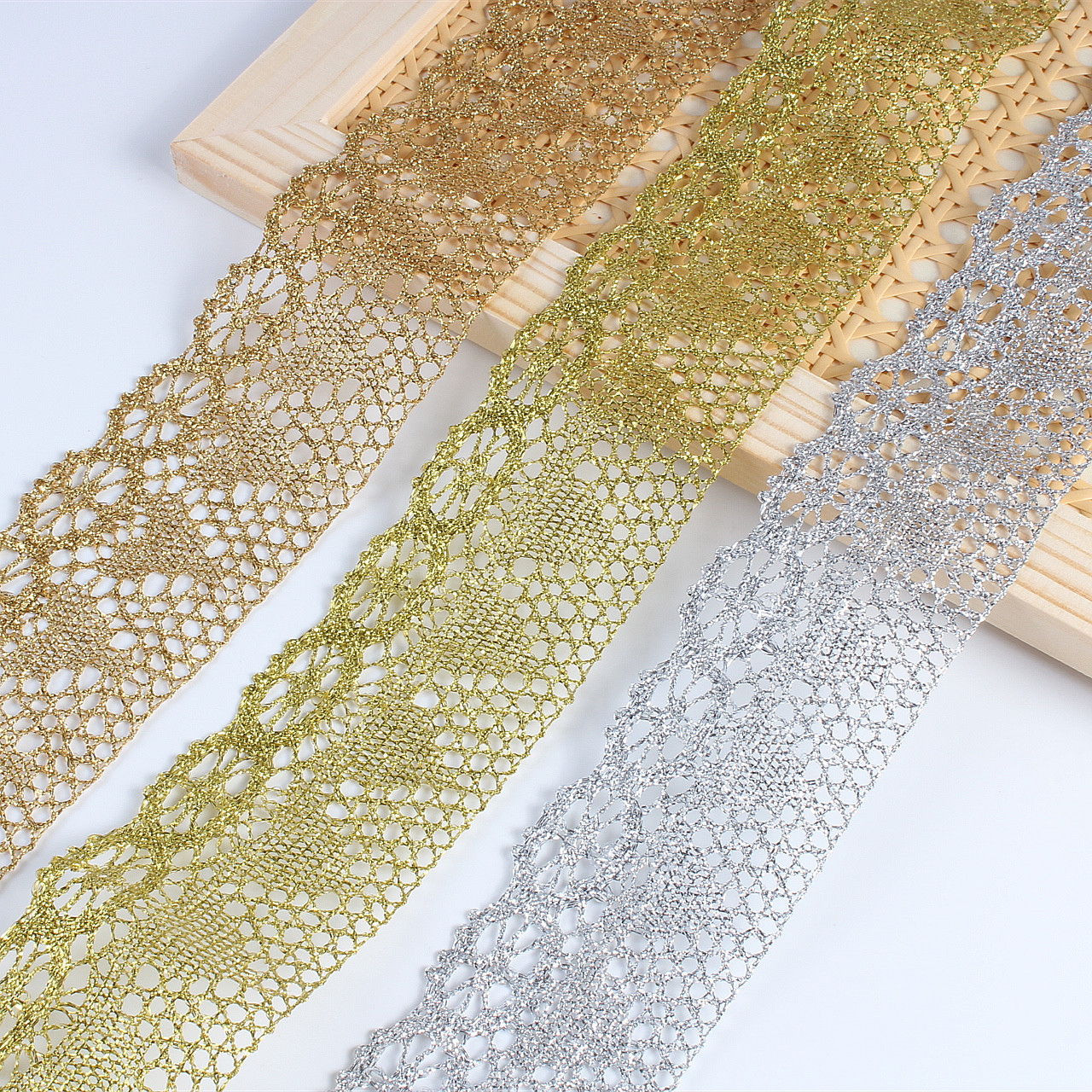Supplier Wedding - 5cm wide, 10yards Gold Thread Knitted
