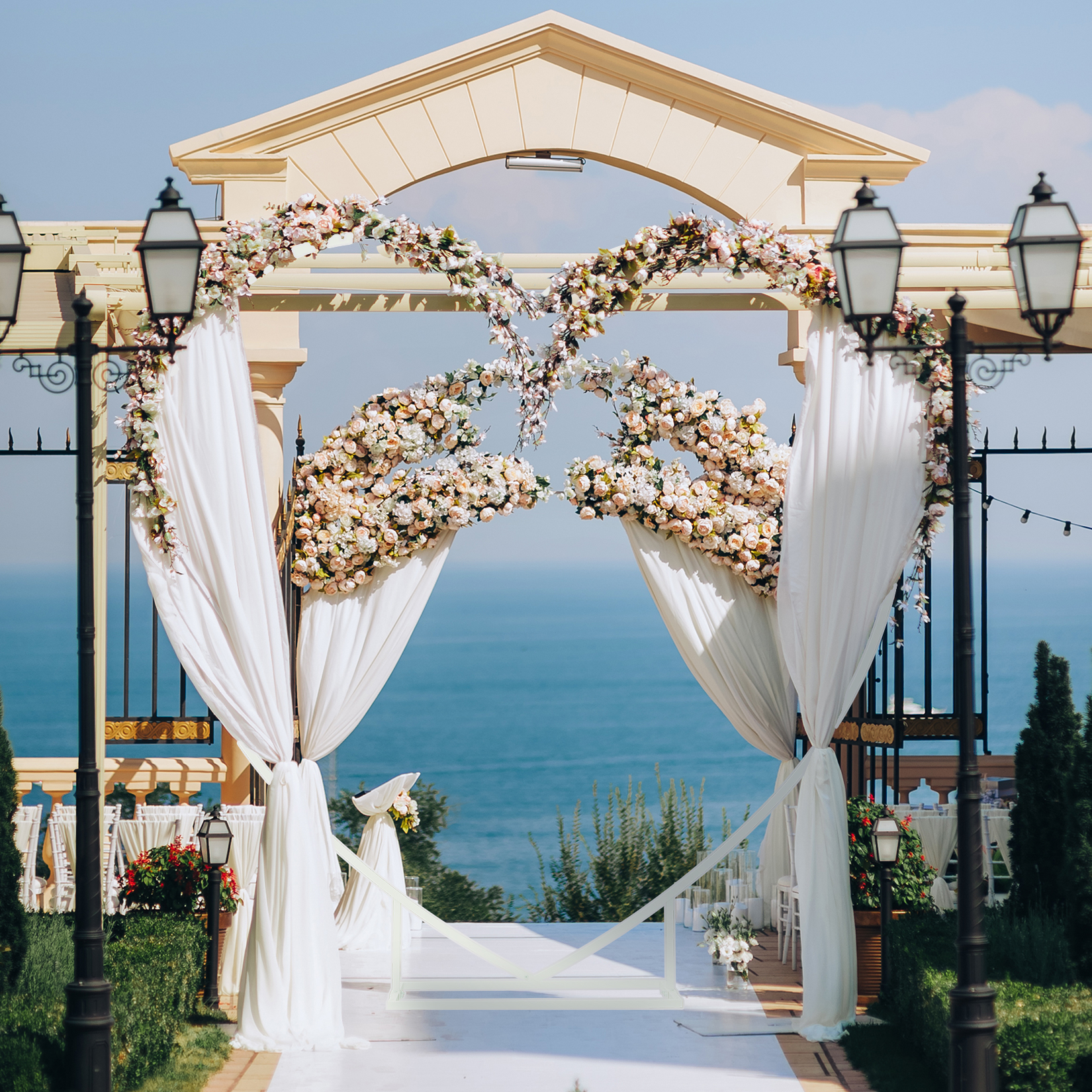 Heart Shaped White Metal Ballo - مراجعة Wedding Support وسعره